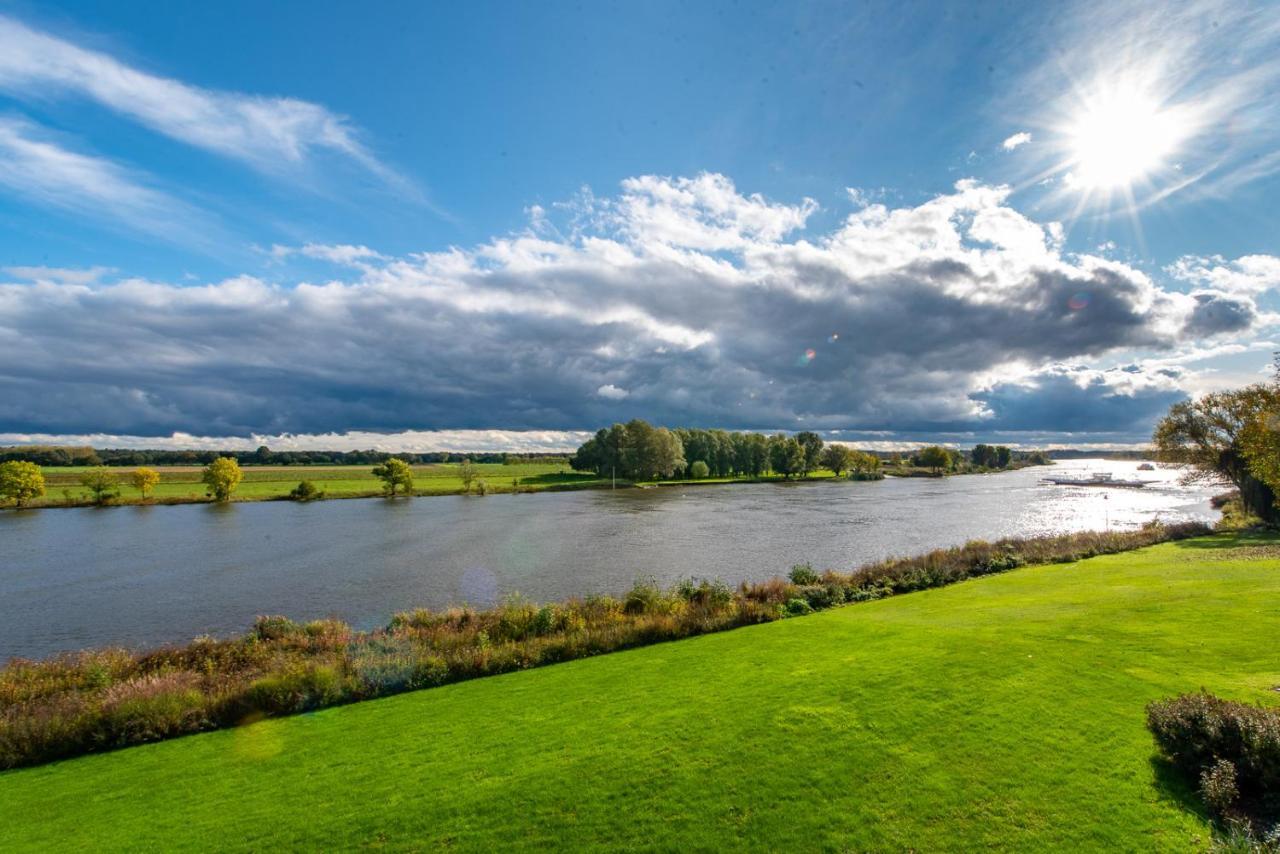 Vakantie Aan De Maas Broekhuizen  Exterior photo